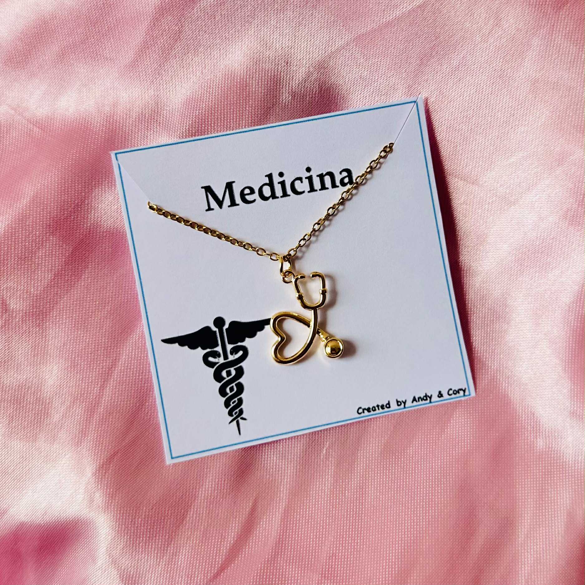 Collar medicina
