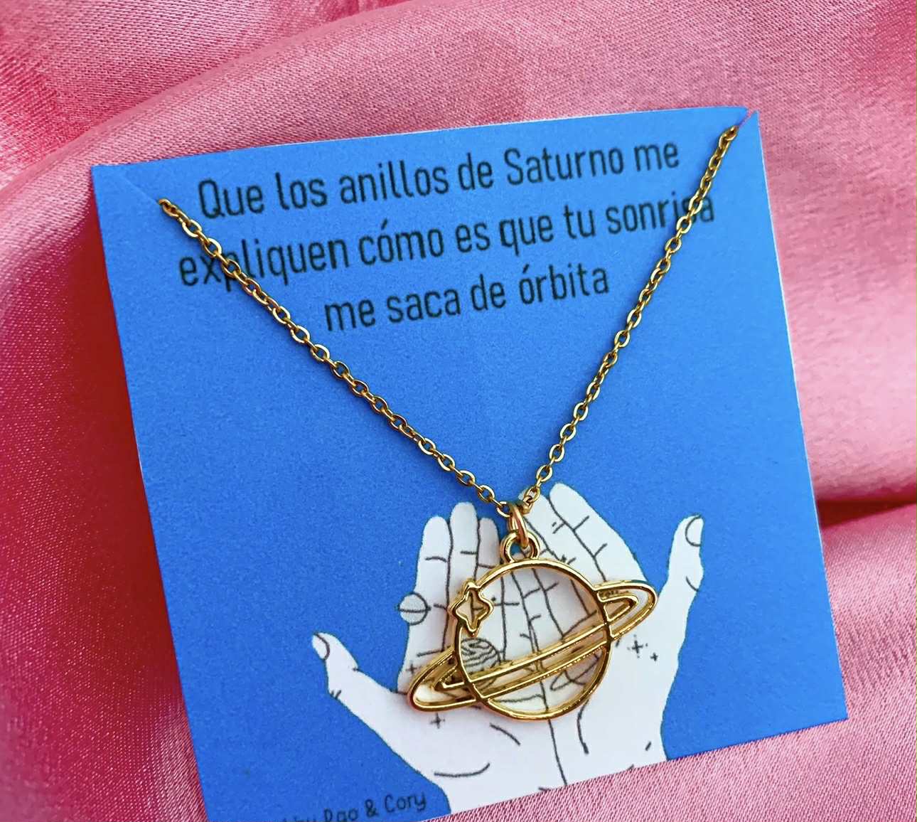 Collar saturno